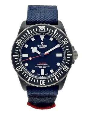Tudor Pelagos FXD Alinghi Red Bull Racing Carbon Blue Dial 42mm 25707KN